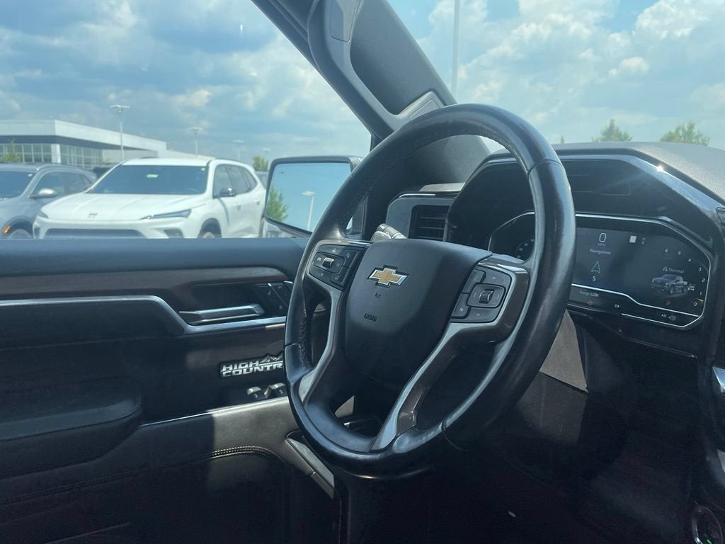 2022 Chevrolet Silverado 1500 High Country