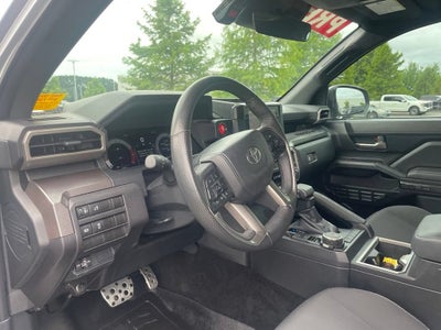 2024 Toyota Tacoma 4WD SR5