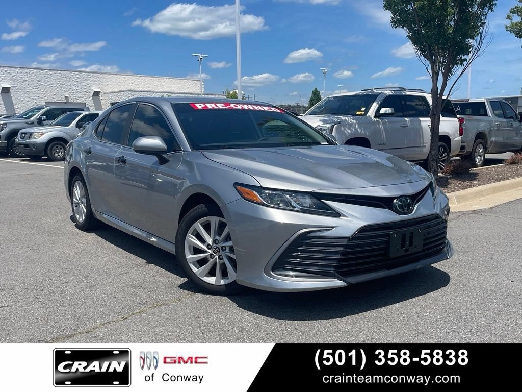 2022 Toyota Camry LE