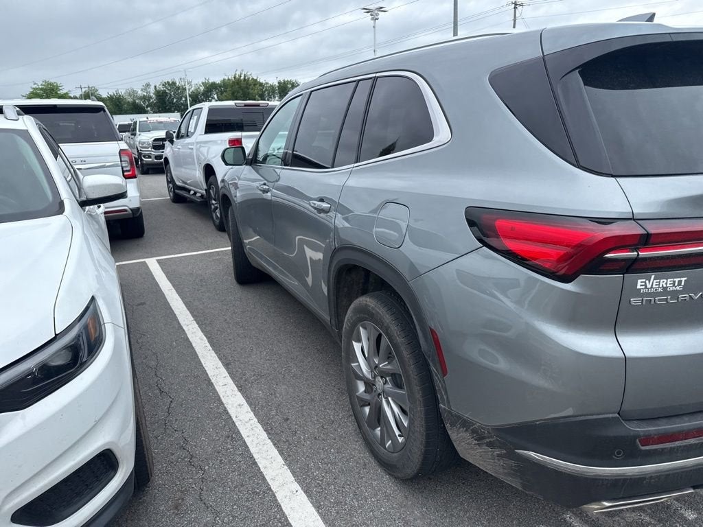 2025 Buick Enclave Preferred