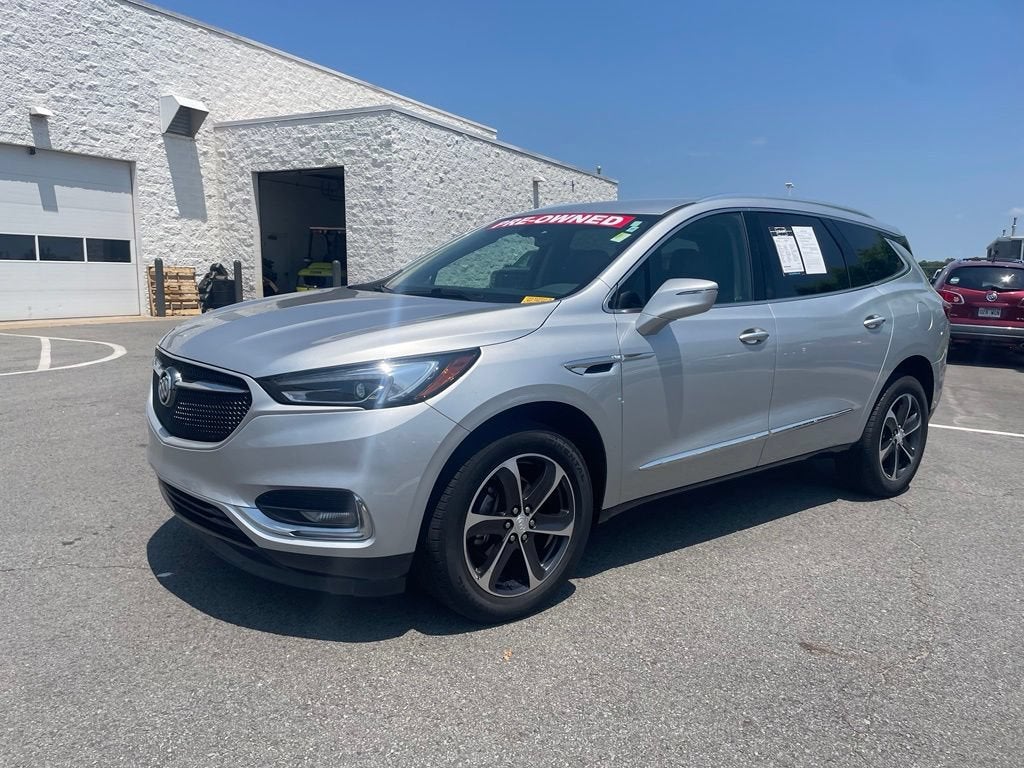 2020 Buick Enclave Essence