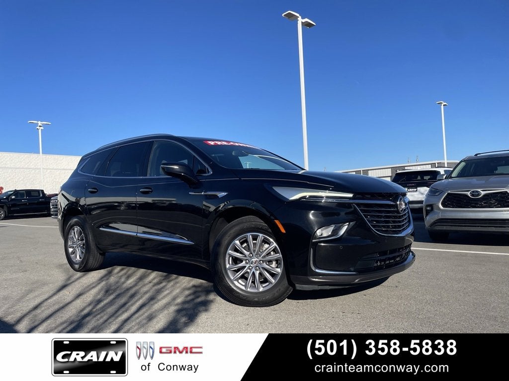 2023 Buick Enclave Essence