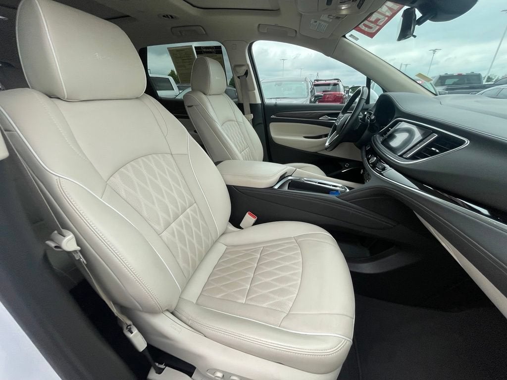 2024 Buick Enclave Avenir
