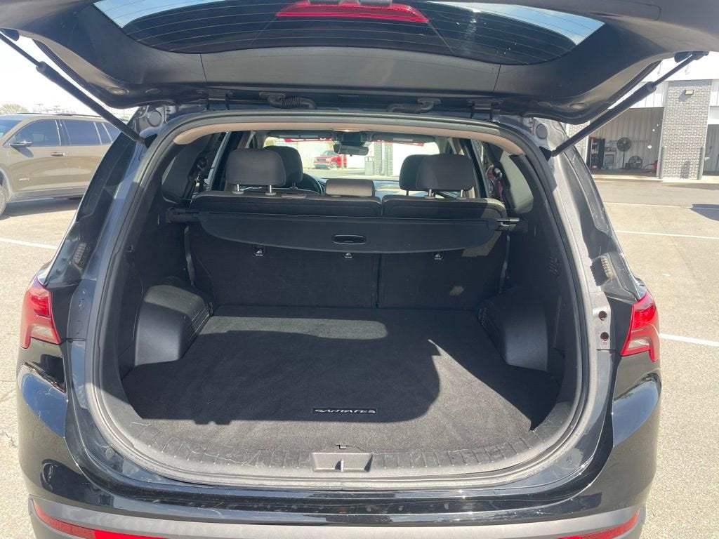 2021 Hyundai SANTA FE SE