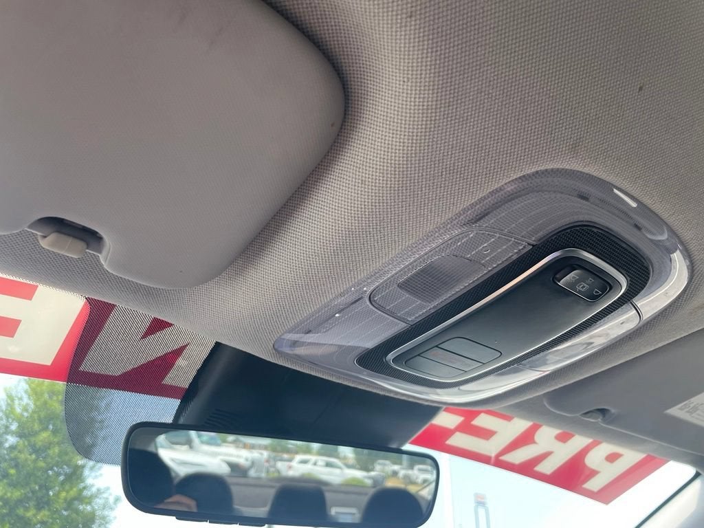 2022 Hyundai ELANTRA SE