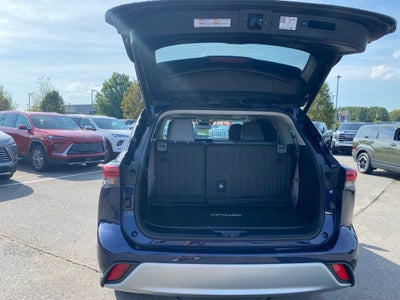 2021 Toyota Highlander Platinum