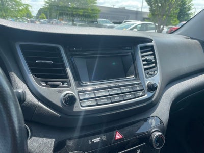 2017 Hyundai TUCSON Night