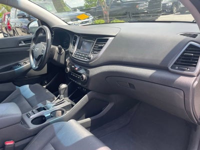 2017 Hyundai TUCSON Night
