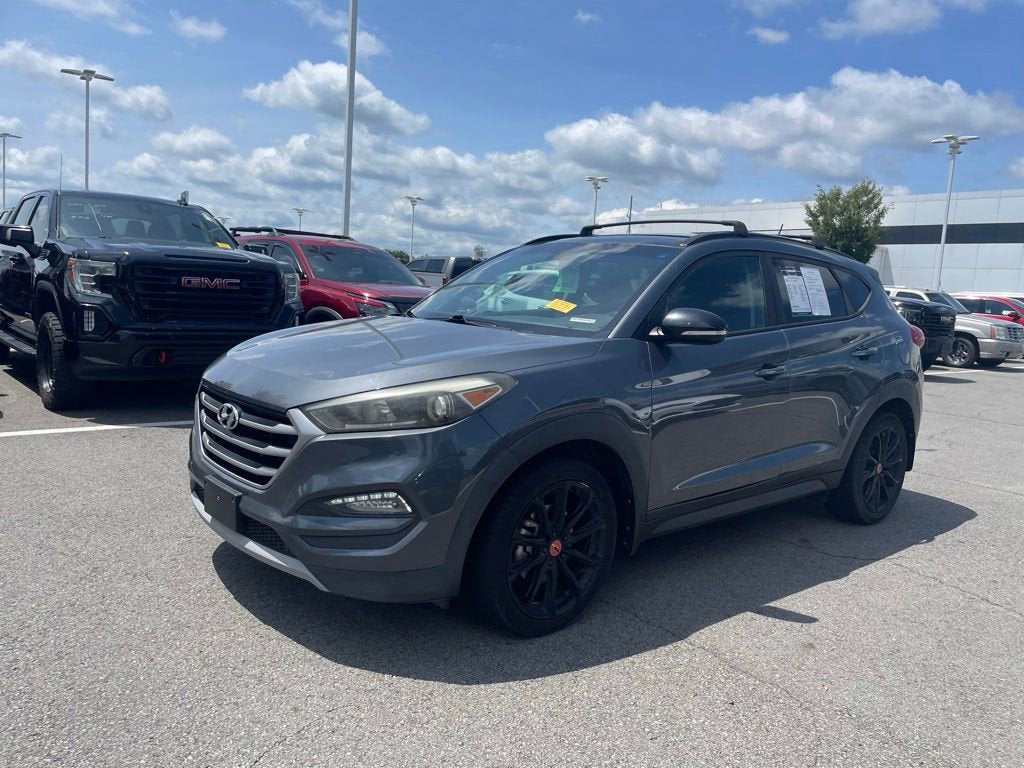 2017 Hyundai TUCSON Night