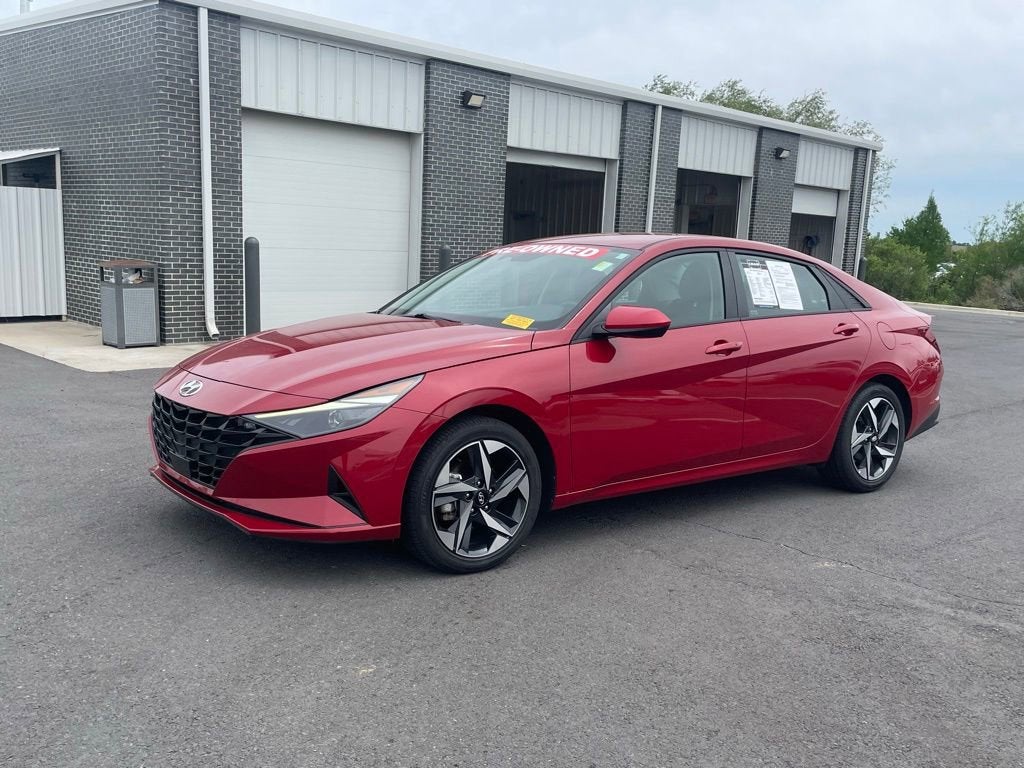 2023 Hyundai ELANTRA SEL