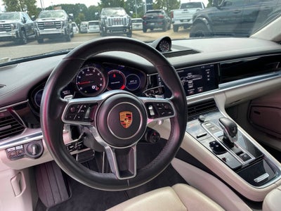 2018 Porsche Panamera Turbo
