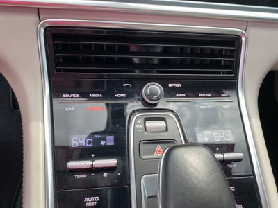 2018 Porsche Panamera Turbo