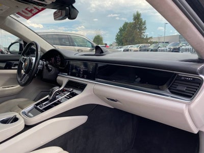 2018 Porsche Panamera Turbo