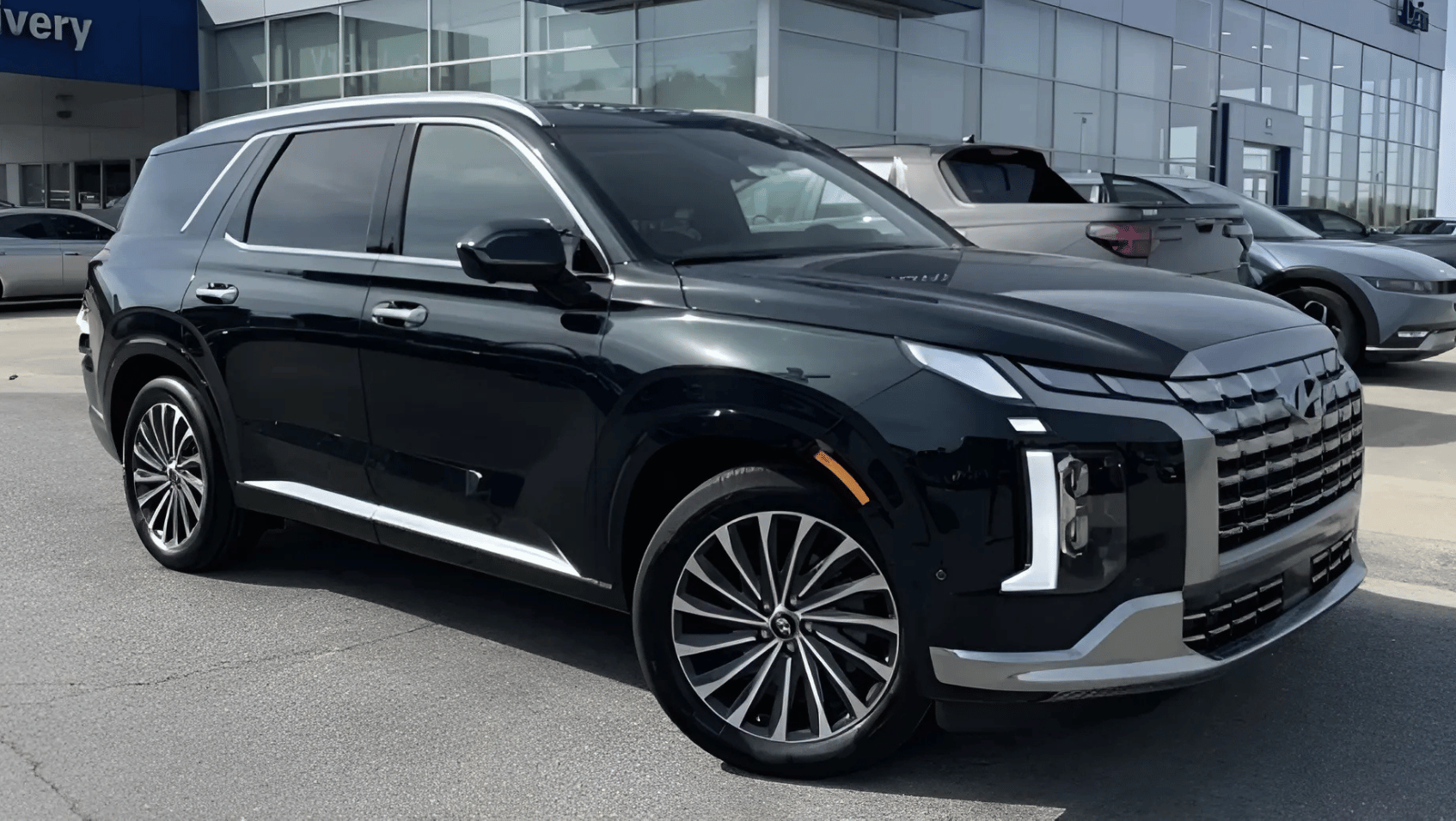 2025 Hyundai Palisade Front View