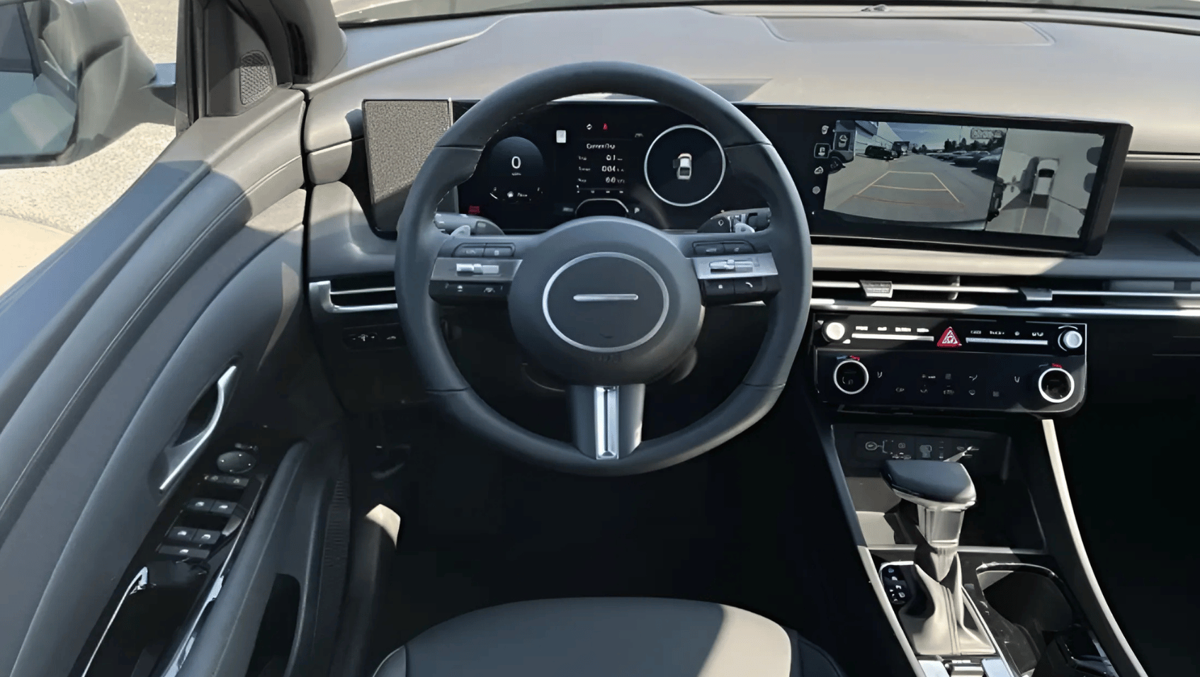 Interior View of the 2025 Hyundai Santa Cruz