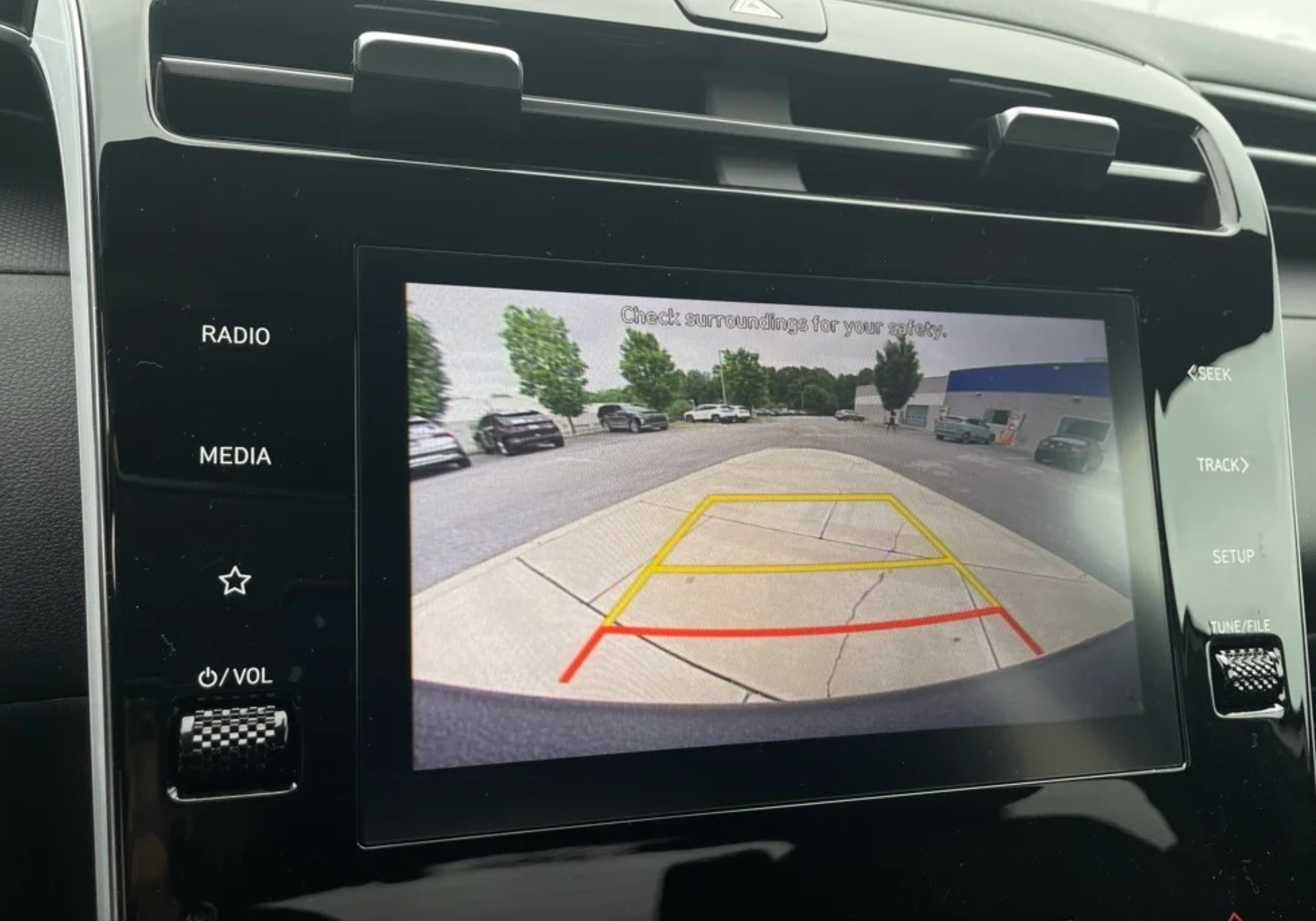 2024 Hyundai Santa Cruz back up camera