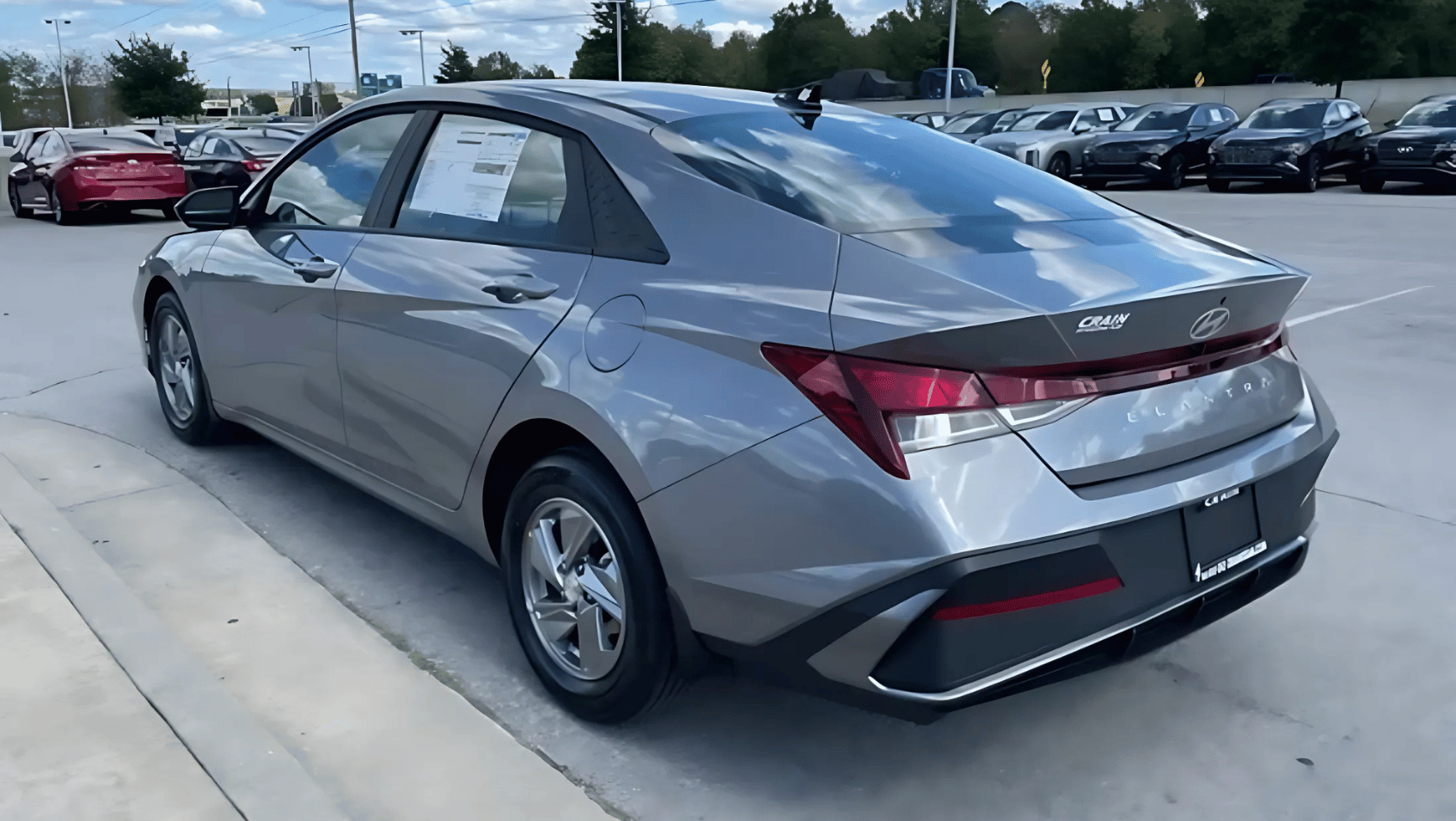 Rear View of the 2025 Hyundai Elantra