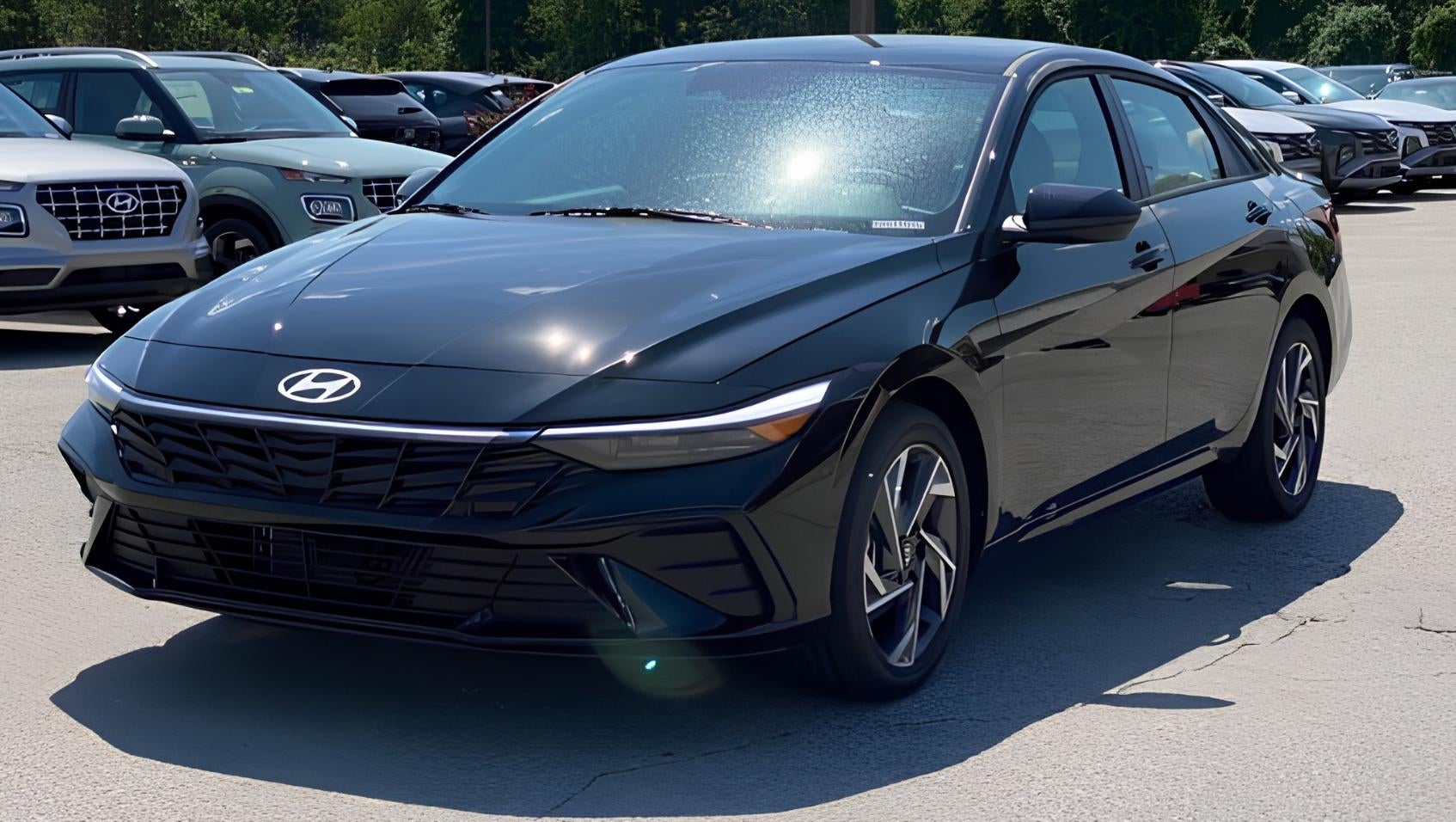 2025 Hyundai Elantra Hybrid