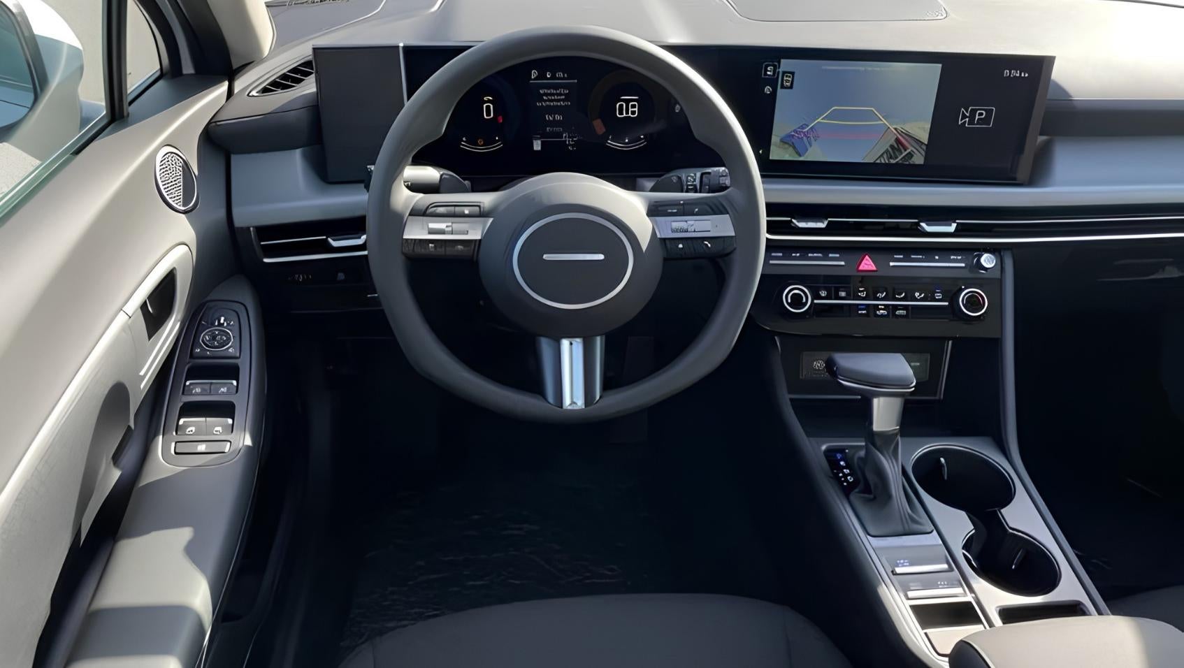 Interior View of the 2025 Hyundai Sonata